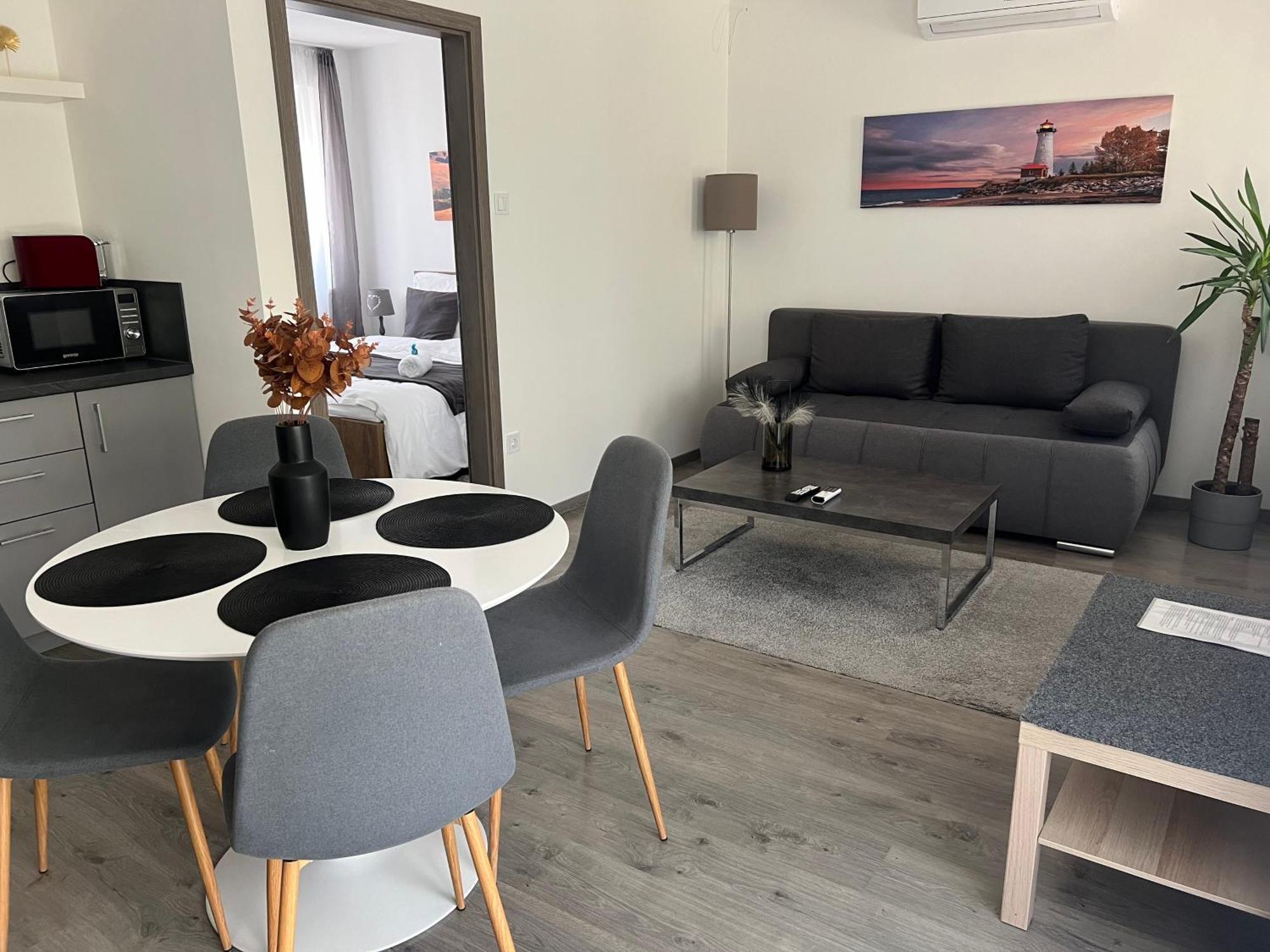 Sophia Apartman Goedoello Екстериор снимка